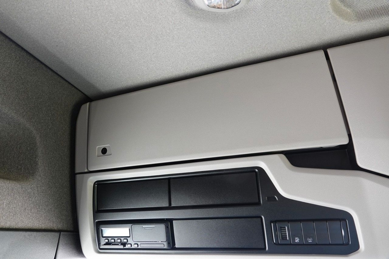 Sattelzugmaschine Scania R 450 / RETARDER / NISKA KABINA / HYDRAULIKA /: das Bild 14 Sattelzugmaschine Scania R 450 / RETARDER / NISKA KABINA / HYDRAULIKA /: das Bild 14