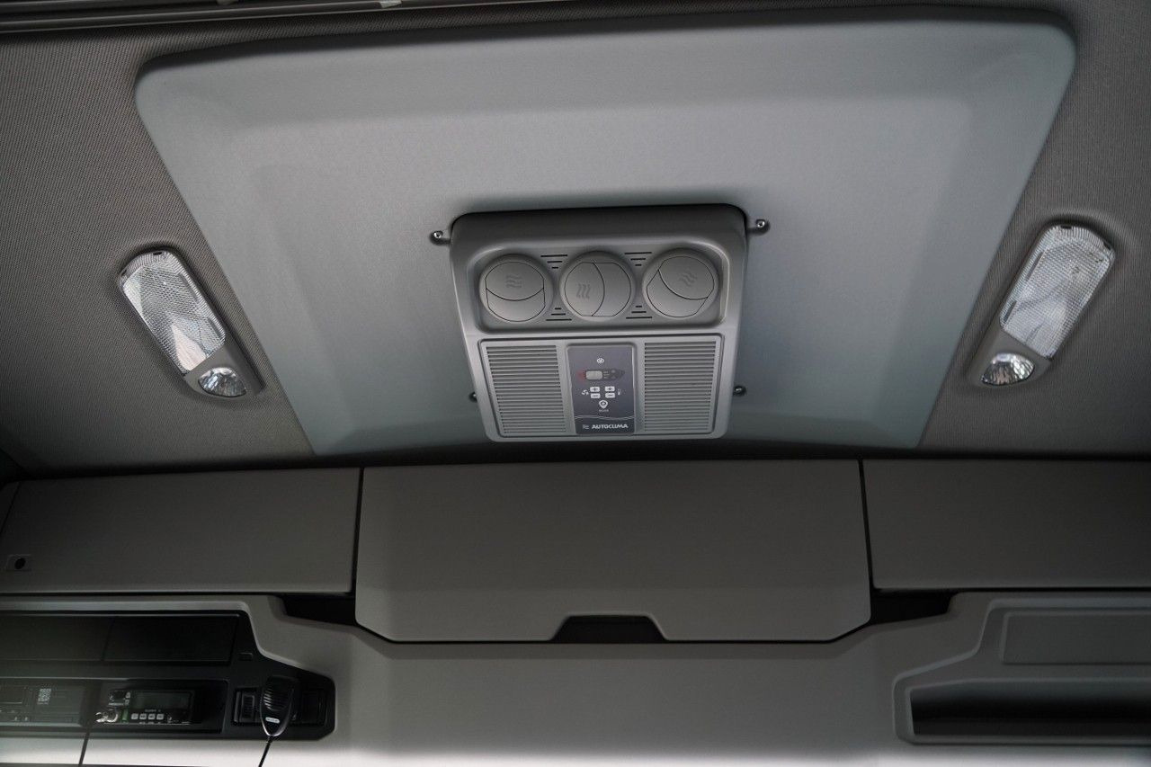 Sattelzugmaschine Scania S 450 / I-PARK COOL / FULL AIRMATIC   / NAVI: das Bild 34