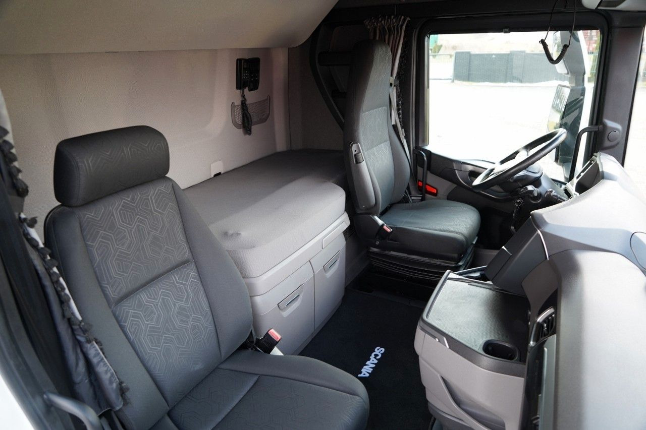 Sattelzugmaschine Scania S 450 / I-PARK COOL / FULL AIRMATIC   / NAVI: das Bild 35