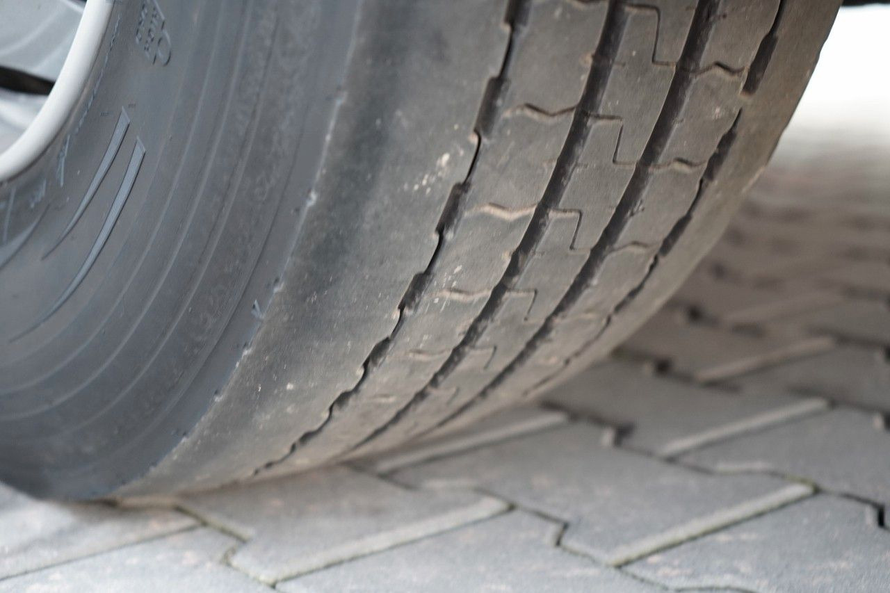 Sattelzugmaschine Scania S 450 / I-PARK COOL / FULL AIRMATIC   / NAVI: das Bild 18