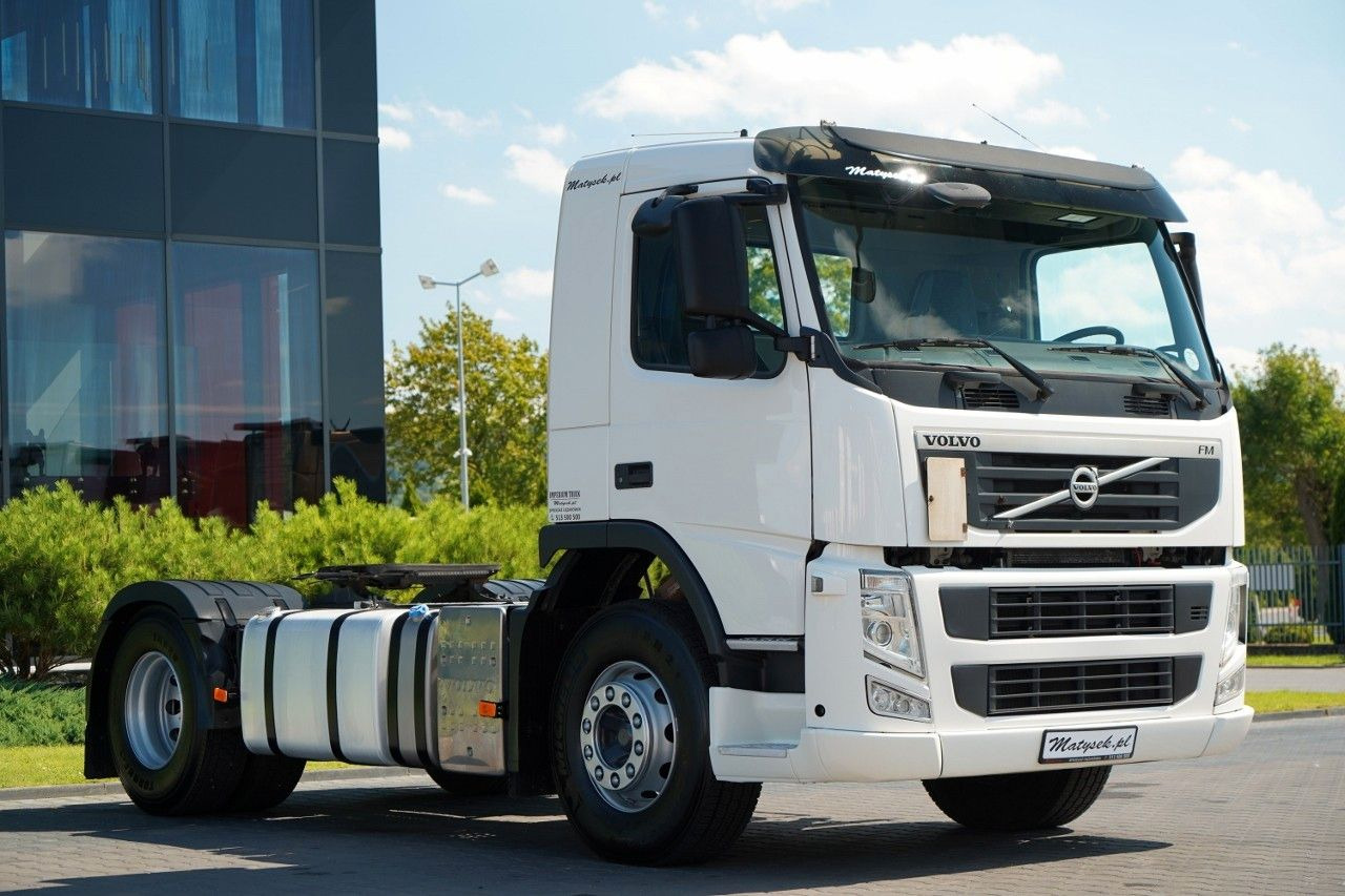 Volvo FM 380 / PEŁNY ADR / NISKA KABINA / DZIENNA KABI - Sattelzugmaschine: das Bild 1 Volvo FM 380 / PEŁNY ADR / NISKA KABINA / DZIENNA KABI - Sattelzugmaschine: das Bild 1