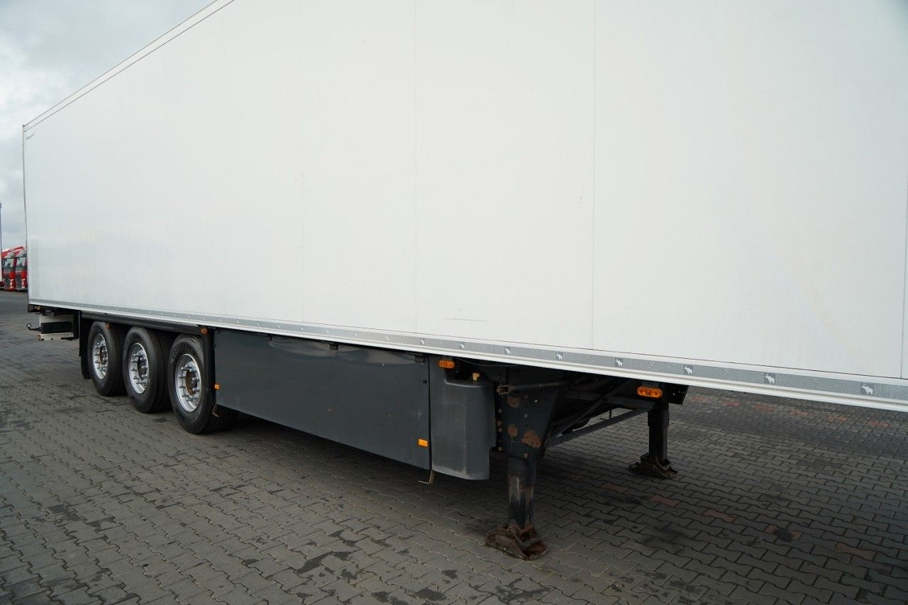 Schmitz Cargobull CHŁODNIA / THERMO KING SLX 300 / HAKÓWKA / HAKOW - Kühlkoffer Auflieger: das Bild 5 Schmitz Cargobull CHŁODNIA / THERMO KING SLX 300 / HAKÓWKA / HAKOW - Kühlkoffer Auflieger: das Bild 5