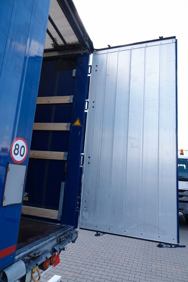Planenauflieger Schmitz Cargobull FIRANKA / STANDARD / OPONY 100% / MAŁO UŻYWANA: das Bild 10