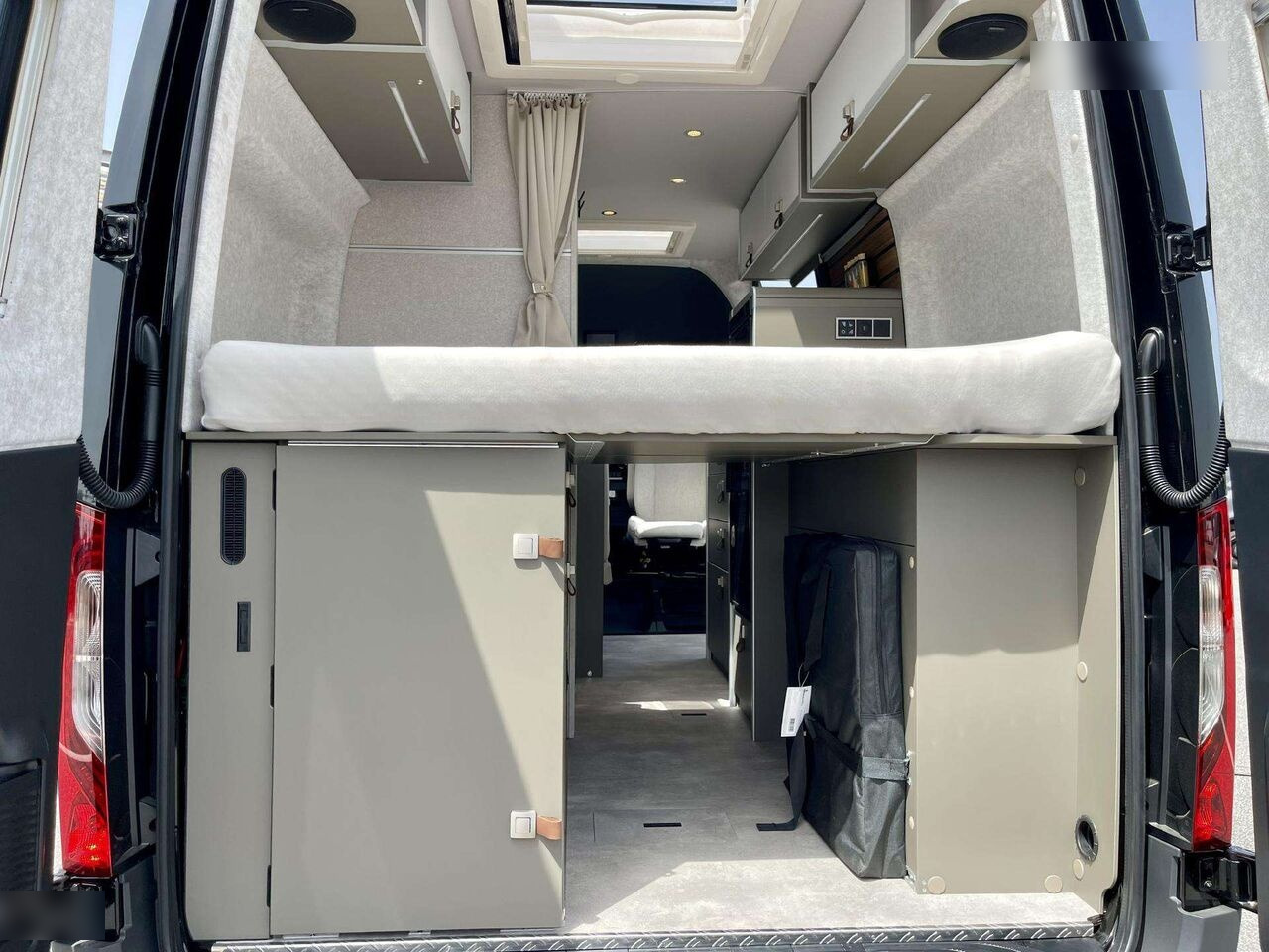 Hymer Grand Canyon S 4x4 - Camper Van: das Bild 4 Hymer Grand Canyon S 4x4 - Camper Van: das Bild 4