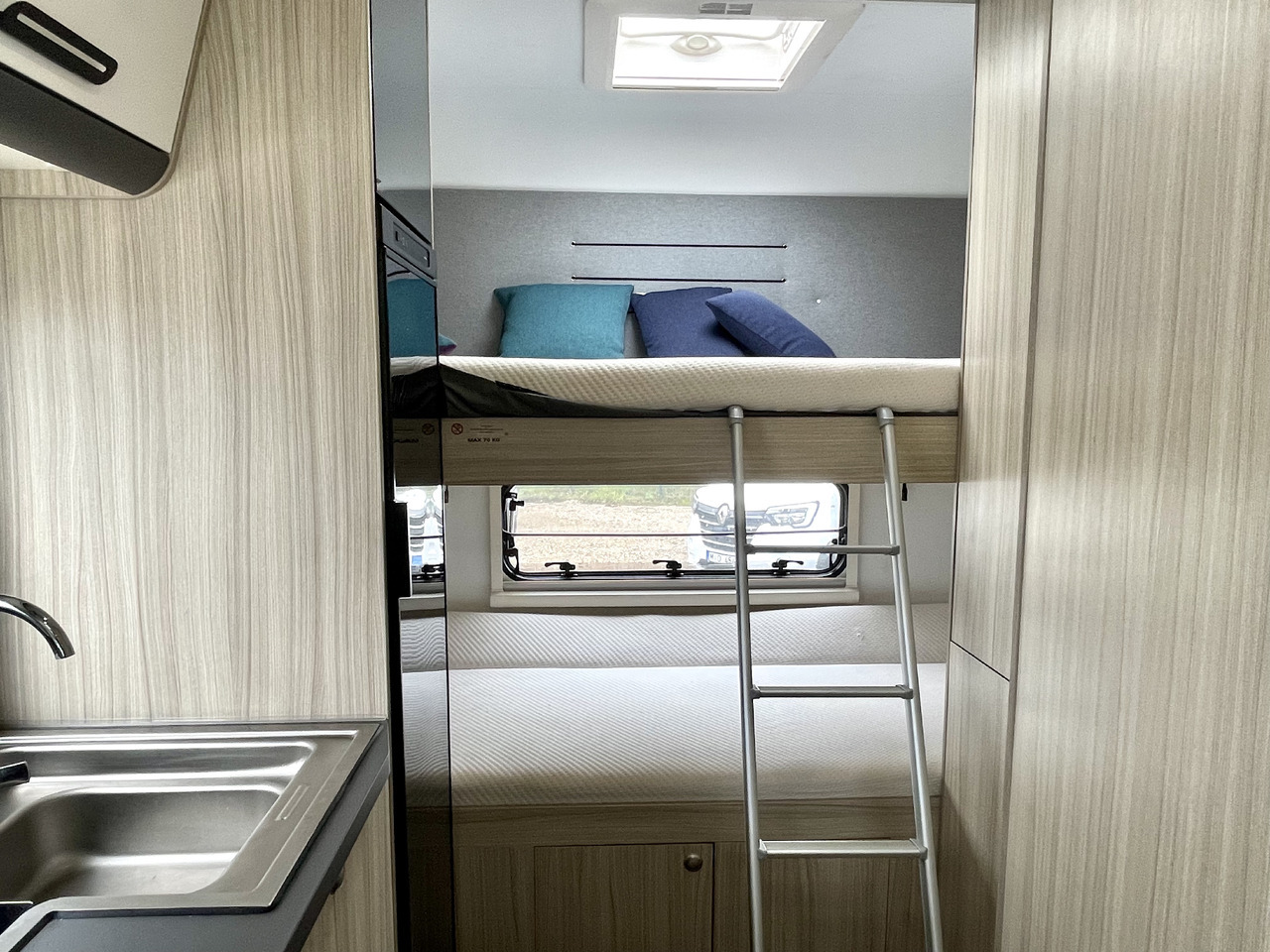 Alkoven Wohnmobil SUN LIVING A 70DK: das Bild 10 Alkoven Wohnmobil SUN LIVING A 70DK: das Bild 10