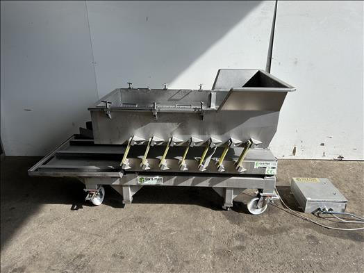 Cox and Plant Vibratory conveyor - Fördertechnik: das Bild 1 Cox and Plant Vibratory conveyor - Fördertechnik: das Bild 1