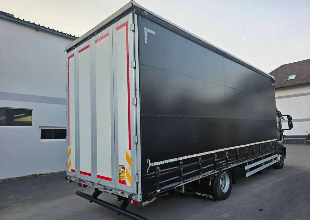Iveco EUROCARGO 160E28 19 PAL. / FIRANKA / MANUAL / - Plane LKW: das Bild 4 Iveco EUROCARGO 160E28 19 PAL. / FIRANKA / MANUAL / - Plane LKW: das Bild 4