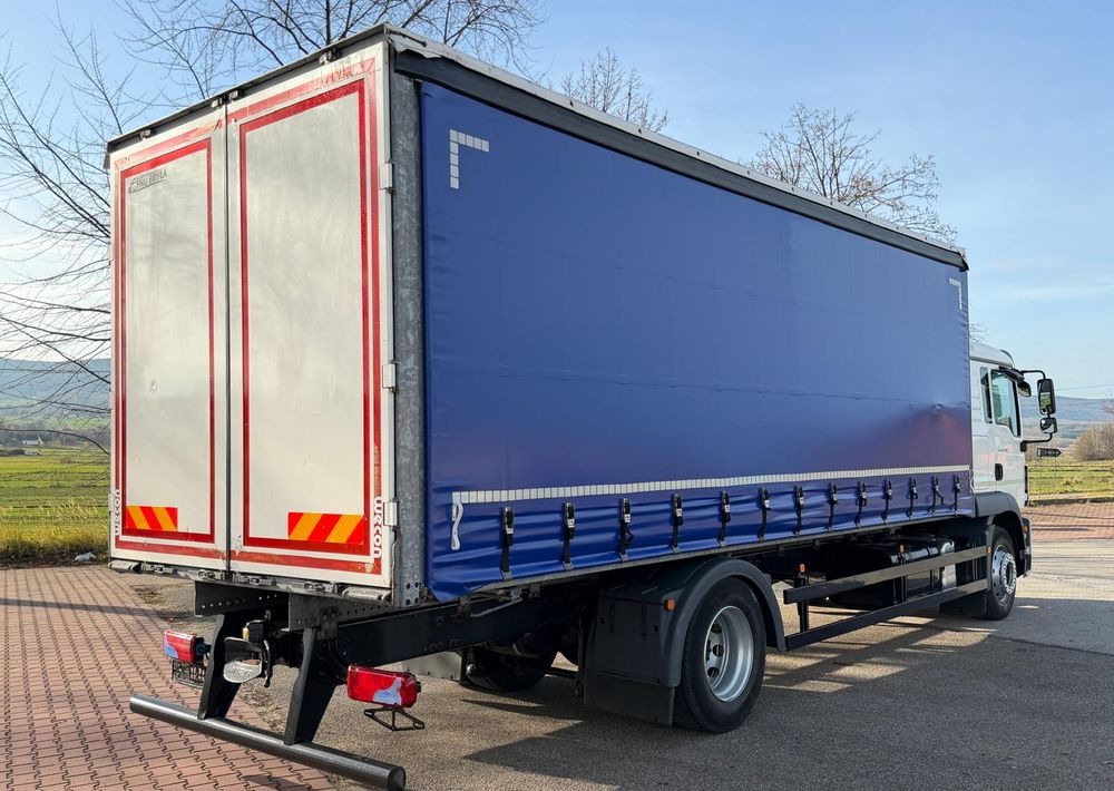 MAN TGM 15.290 / FIRANKA / 2016R / KLIMA POSTOJOWA /SPROWADZONY/ 8T ŁADOWNOŚĆ / 17 PALET / E6 / WINDA / - Plane LKW: das Bild 5 MAN TGM 15.290 / FIRANKA / 2016R / KLIMA POSTOJOWA /SPROWADZONY/ 8T ŁADOWNOŚĆ / 17 PALET / E6 / WINDA / - Plane LKW: das Bild 5