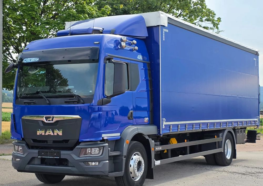 MAN TGM 18.320 / 18.290 / NOWY MODEL / E6 / 20PALET / 9200 ŁADOWNOŚĆ / SERWISOWANY / NISKI PRZEBIEG / WINDA / FIRANKA / SPROWADZONY / 2021 / NISKI PRZEBIEG /PIERWSZY WŁAŚCICIEL/ - Plane LKW: das Bild 2 MAN TGM 18.320 / 18.290 / NOWY MODEL / E6 / 20PALET / 9200 ŁADOWNOŚĆ / SERWISOWANY / NISKI PRZEBIEG / WINDA / FIRANKA / SPROWADZONY / 2021 / NISKI PRZEBIEG /PIERWSZY WŁAŚCICIEL/ - Plane LKW: das Bild 2