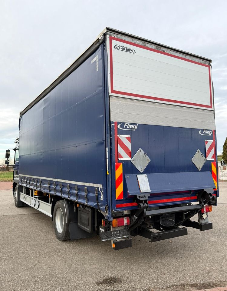 MAN TGM 18.340 / FIRANKA / LIFT / SPROWADZONY / KLIMA POSTOJOWA / 2017 / 9700 ŁADOWNOŚĆ / AUTOMAT / 18 PALET / E6 / WINDA / - Plane LKW: das Bild 4 MAN TGM 18.340 / FIRANKA / LIFT / SPROWADZONY / KLIMA POSTOJOWA / 2017 / 9700 ŁADOWNOŚĆ / AUTOMAT / 18 PALET / E6 / WINDA / - Plane LKW: das Bild 4