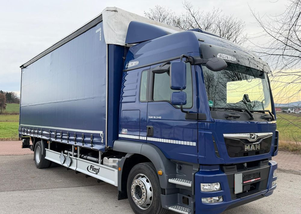 MAN TGM 18.340 / FIRANKA / LIFT / SPROWADZONY / KLIMA POSTOJOWA / 2017 / 9700 ŁADOWNOŚĆ / AUTOMAT / 18 PALET / E6 / WINDA / - Plane LKW: das Bild 1 MAN TGM 18.340 / FIRANKA / LIFT / SPROWADZONY / KLIMA POSTOJOWA / 2017 / 9700 ŁADOWNOŚĆ / AUTOMAT / 18 PALET / E6 / WINDA / - Plane LKW: das Bild 1