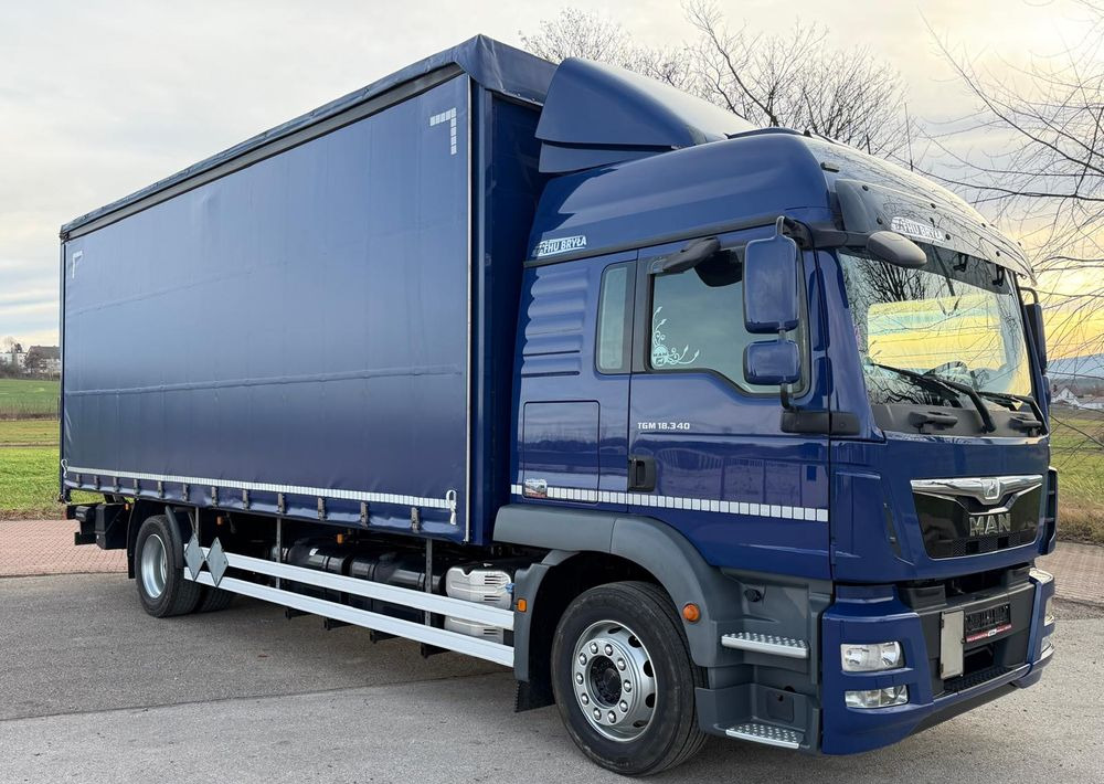 MAN TGM 18.340 / FIRANKA / SPROWADZONY / 9100 ŁADOWNOŚĆ / 18 PALET / E6 / WINDA / - Plane LKW: das Bild 1 MAN TGM 18.340 / FIRANKA / SPROWADZONY / 9100 ŁADOWNOŚĆ / 18 PALET / E6 / WINDA / - Plane LKW: das Bild 1