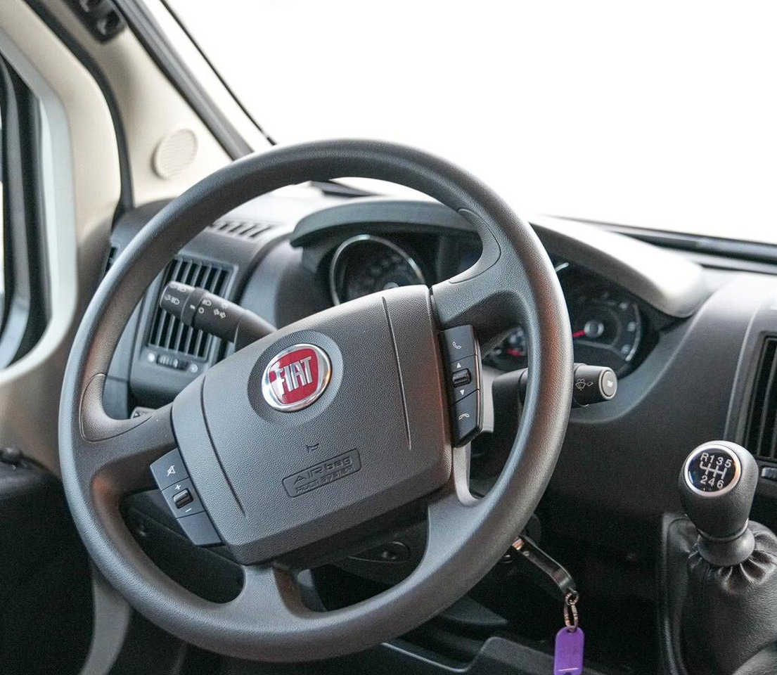 Knaus LIVE TRAVELLER 600 - Alkoven Wohnmobil: das Bild 4 Knaus LIVE TRAVELLER 600 - Alkoven Wohnmobil: das Bild 4