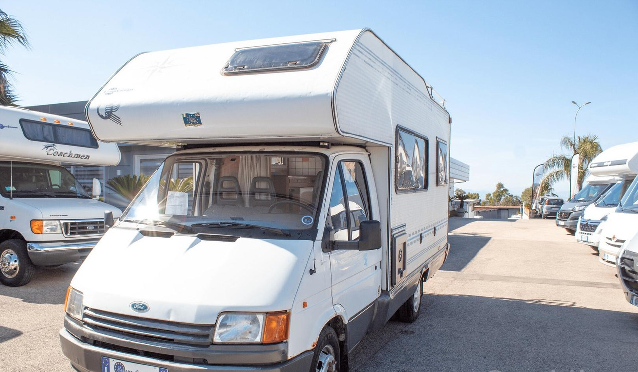 Rimor - Alkoven Wohnmobil: das Bild 3 Rimor - Alkoven Wohnmobil: das Bild 3