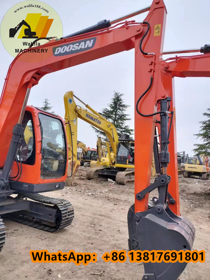 DOOSAN DX80 - Minibagger: das Bild 4 DOOSAN DX80 - Minibagger: das Bild 4