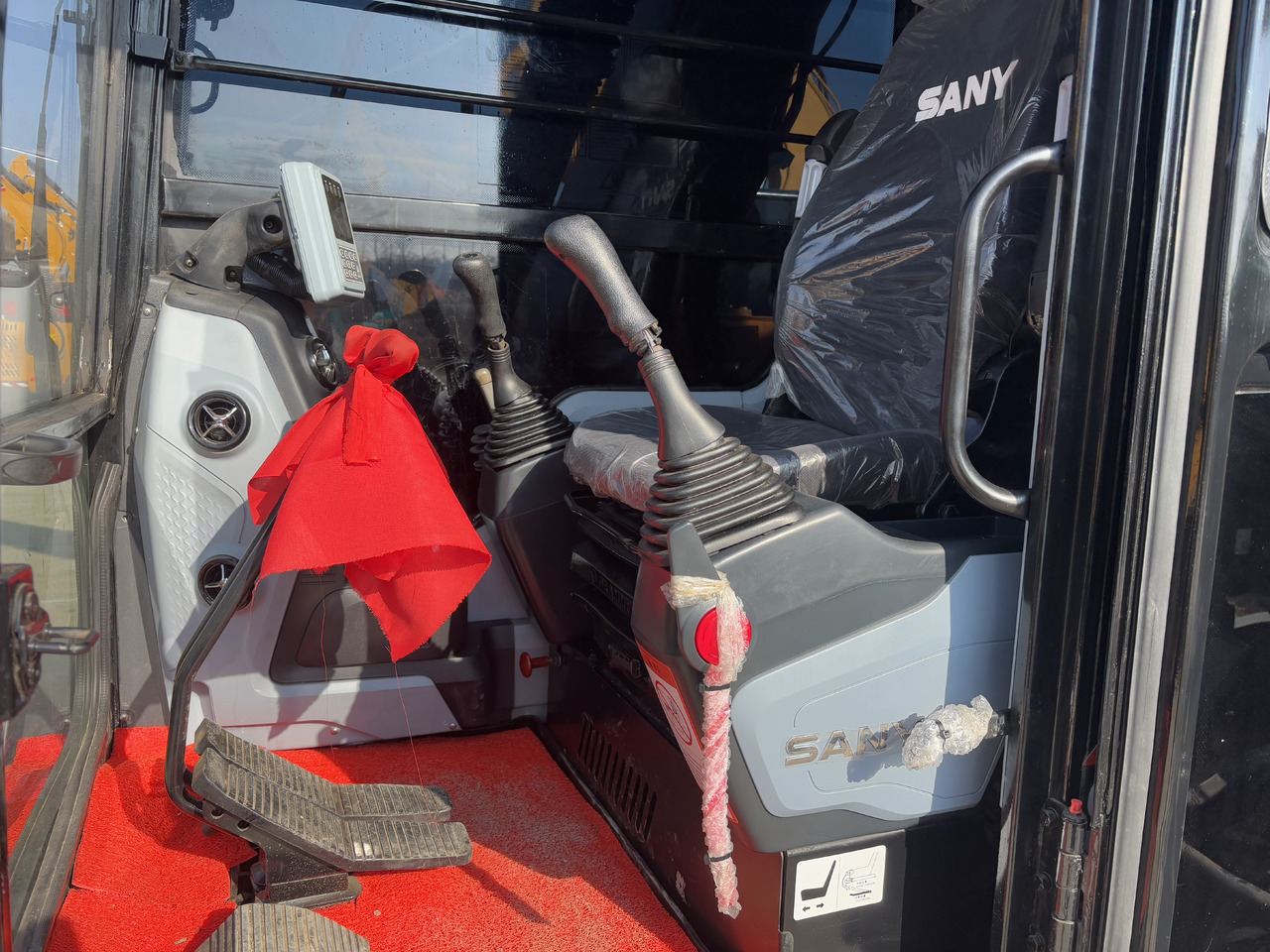 SANY SAY75 - Minibagger: das Bild 2 SANY SAY75 - Minibagger: das Bild 2