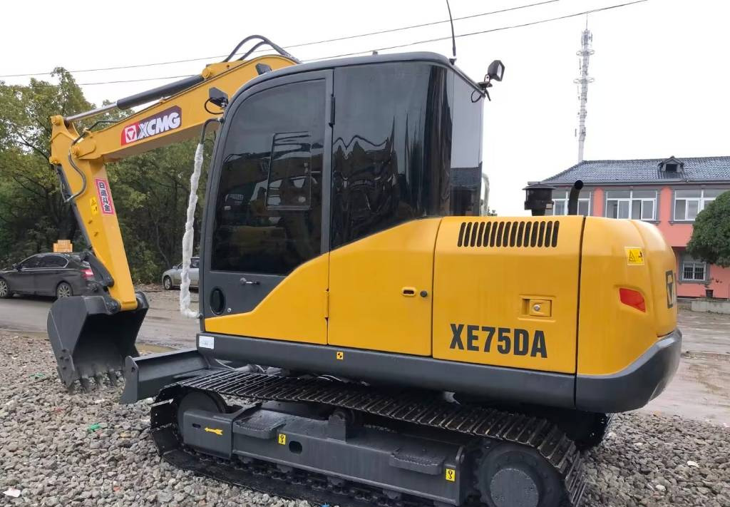 XCMG XE 75 DA XE75 - Minibagger: das Bild 3 XCMG XE 75 DA XE75 - Minibagger: das Bild 3