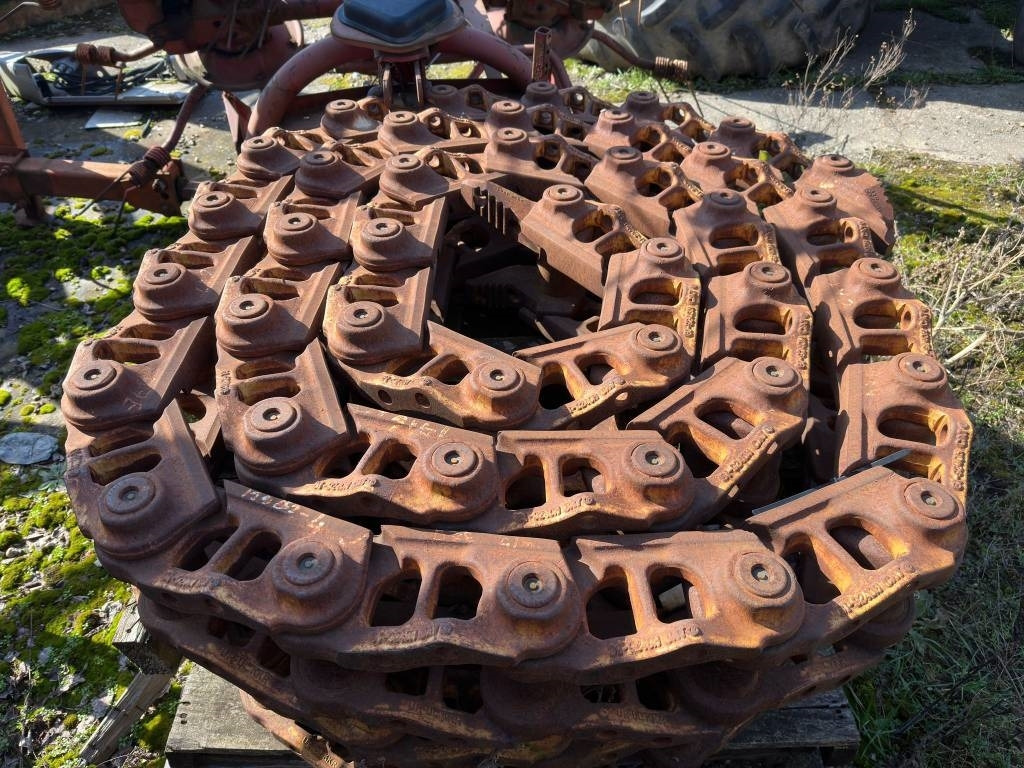 CAT D 6 R - Kette für Baumaschine: das Bild 1 CAT D 6 R - Kette für Baumaschine: das Bild 1