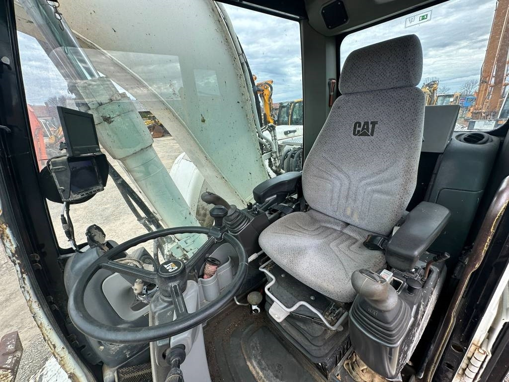 Mobilbagger CAT M 316 D: das Bild 8