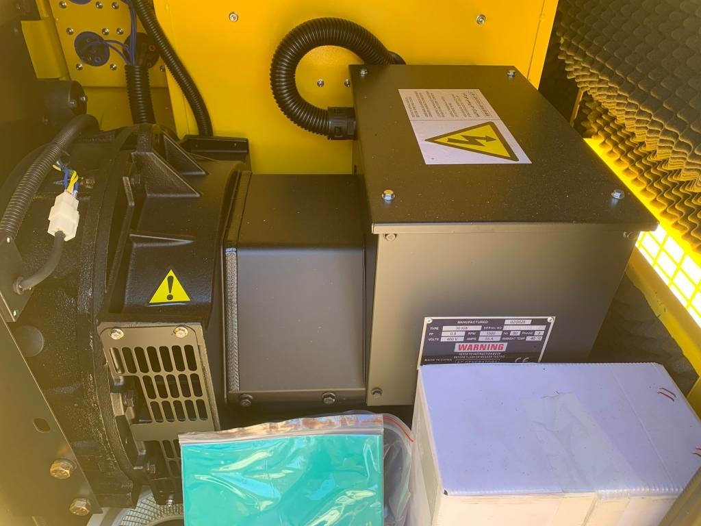 Compal VG-R30 - Stromgenerator: das Bild 4 Compal VG-R30 - Stromgenerator: das Bild 4