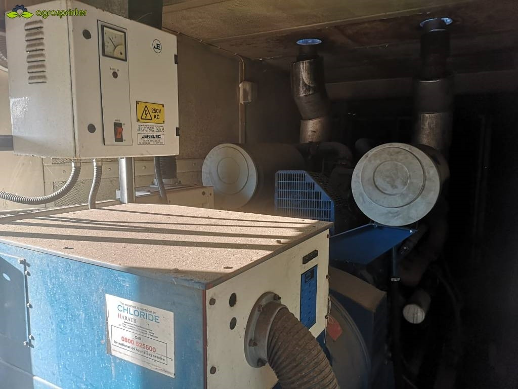 Stromgenerator FG Wilson DDC 800 KVA: das Bild 8