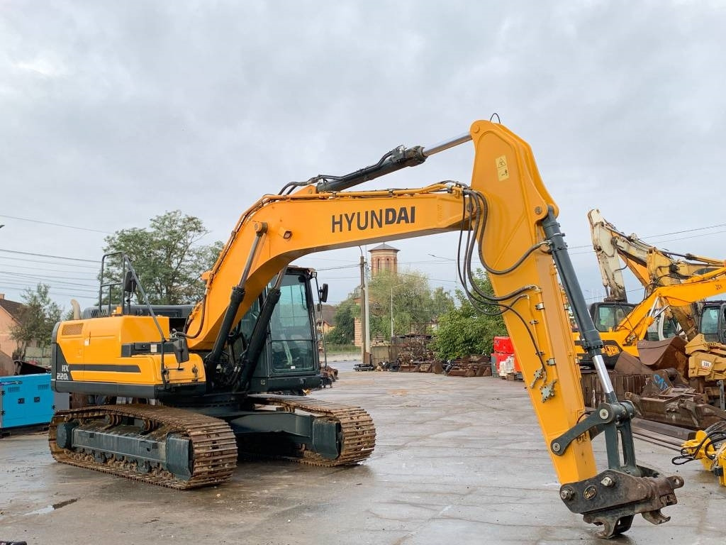 Hyundai HX 220 L - Kettenbagger: das Bild 4 Hyundai HX 220 L - Kettenbagger: das Bild 4