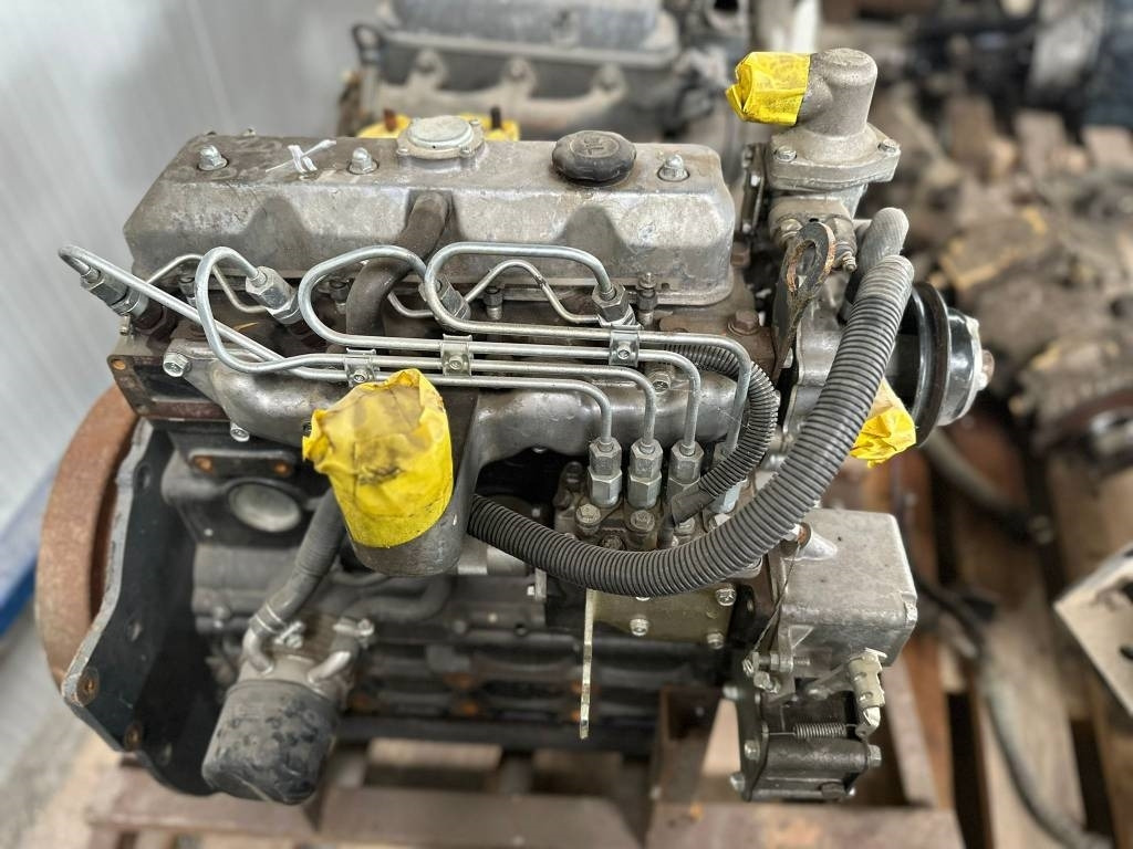 Iseki E4CG-VB19 - Motor für Landmaschine: das Bild 1 Iseki E4CG-VB19 - Motor für Landmaschine: das Bild 1