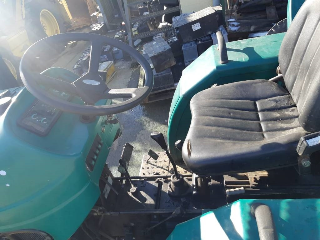 Jinma 254 - Traktor: das Bild 5 Jinma 254 - Traktor: das Bild 5