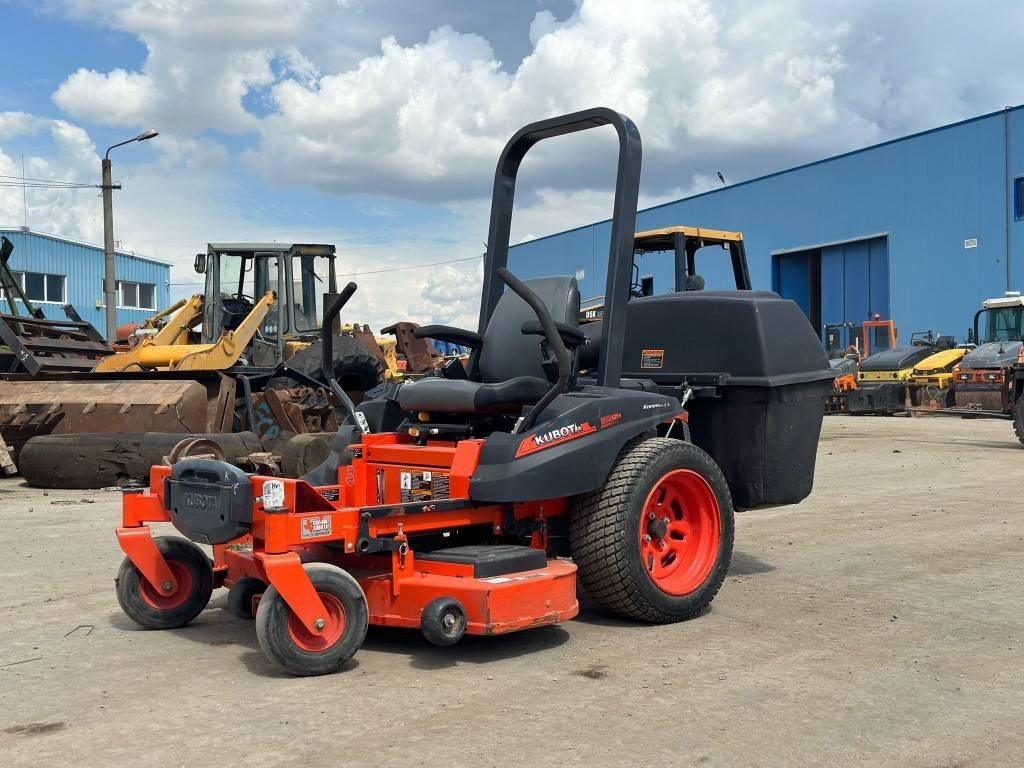 Kubota Z121S - Rasenmäher: das Bild 1 Kubota Z121S - Rasenmäher: das Bild 1