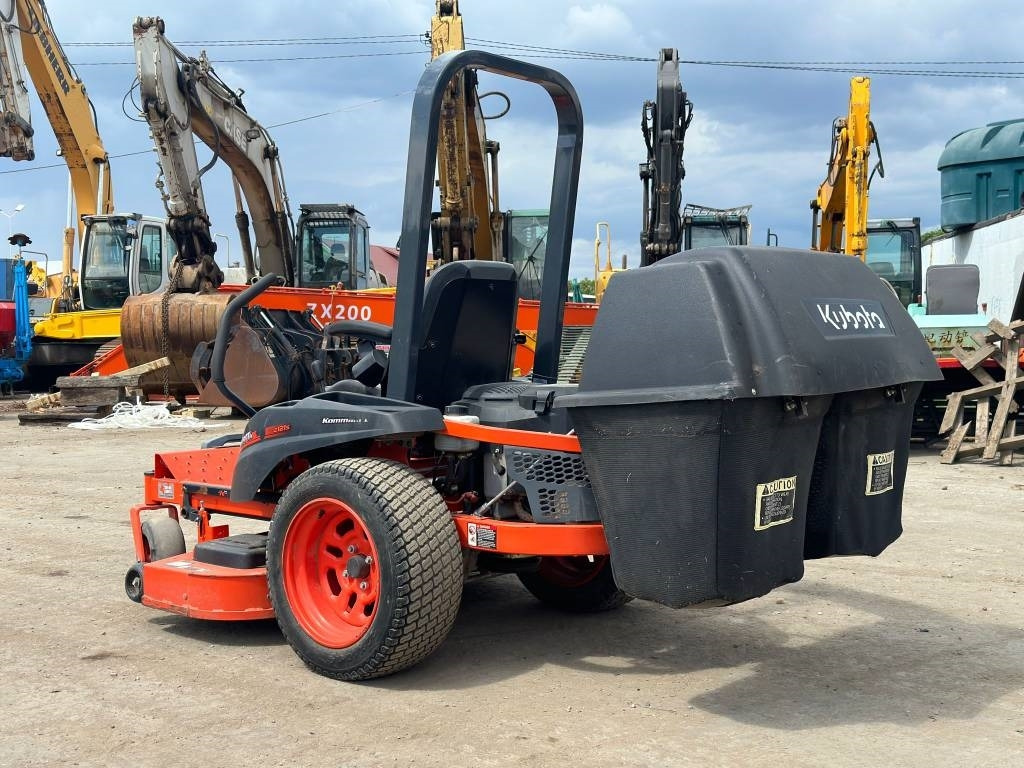 Kubota Z121S - Rasenmäher: das Bild 3 Kubota Z121S - Rasenmäher: das Bild 3
