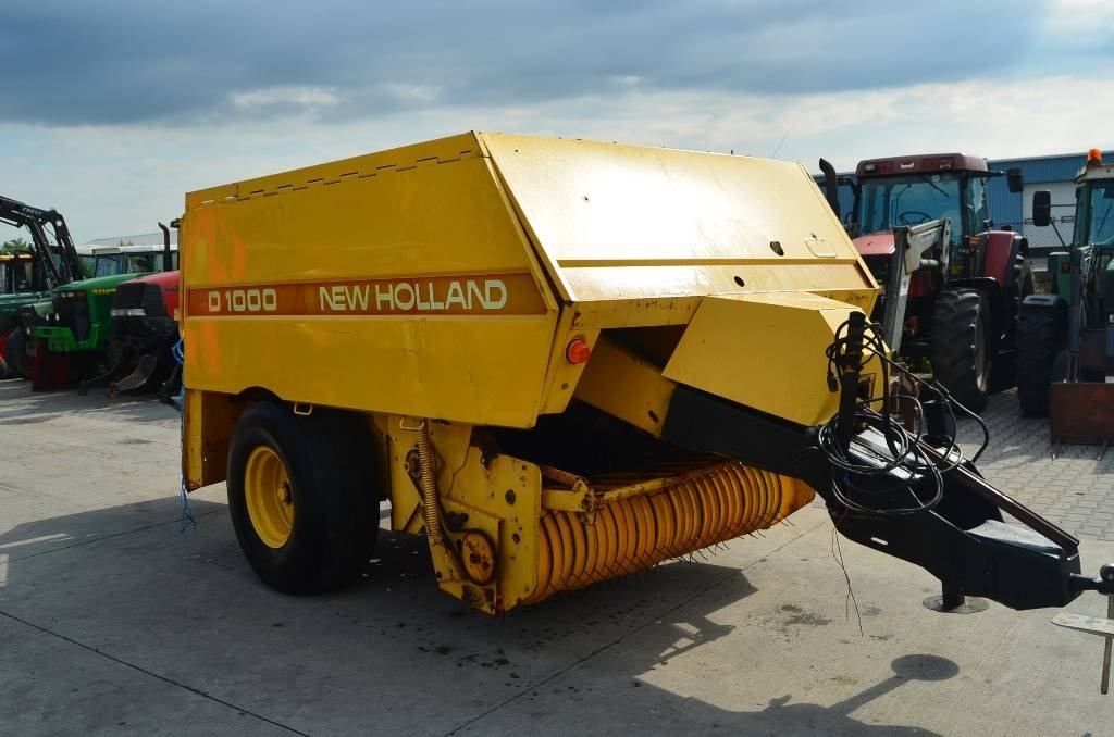 New Holland D1000 - Packenpresse: das Bild 4 New Holland D1000 - Packenpresse: das Bild 4