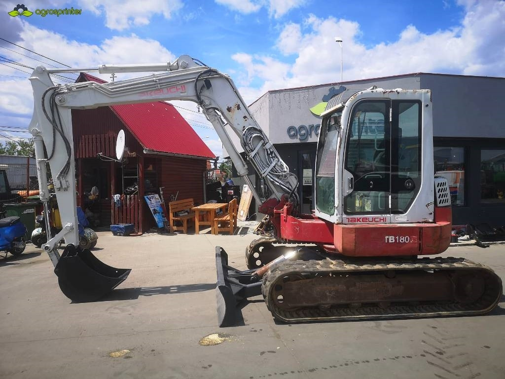 Takeuchi TB180FR - Minibagger: das Bild 2 Takeuchi TB180FR - Minibagger: das Bild 2