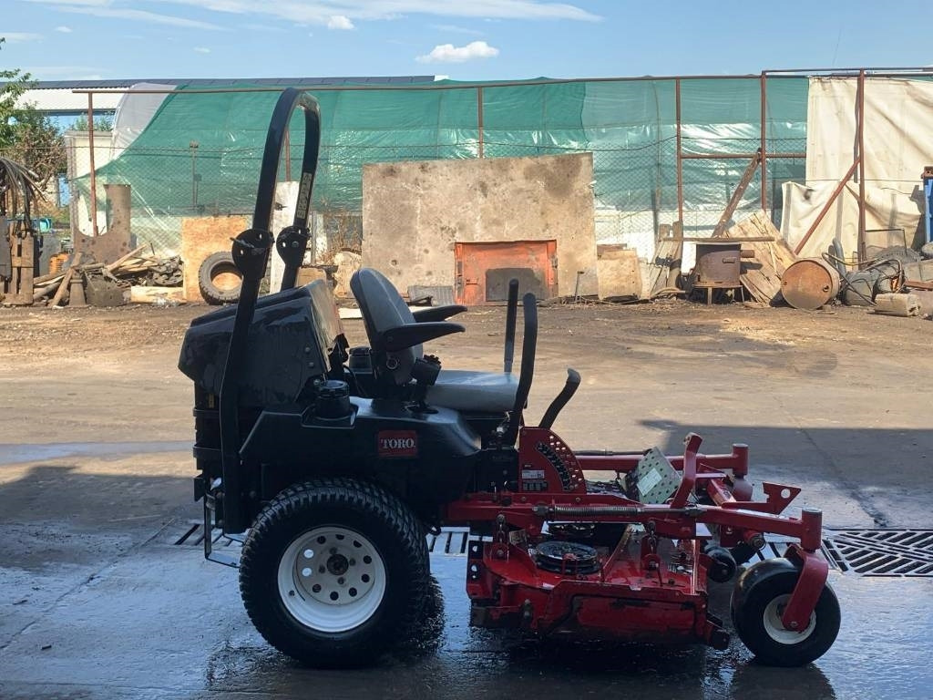 Toro Z MASTER PROFESSIONAL 7000 - Rasenmäher: das Bild 3 Toro Z MASTER PROFESSIONAL 7000 - Rasenmäher: das Bild 3