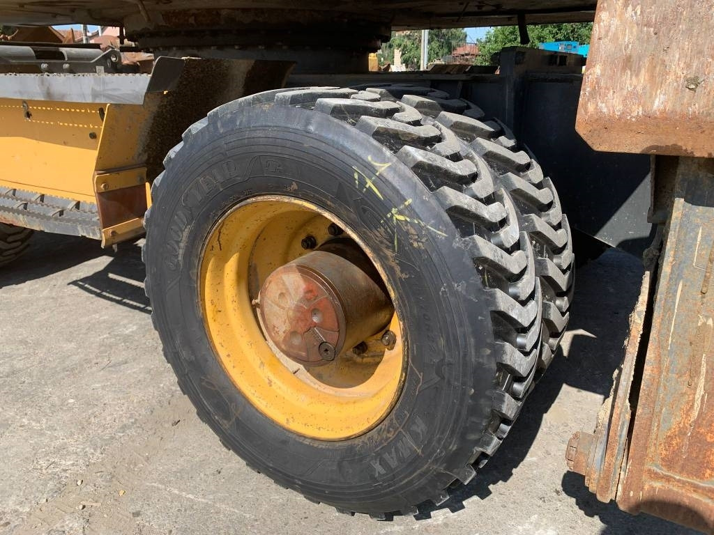 Mobilbagger Volvo EW 140 C: das Bild 6