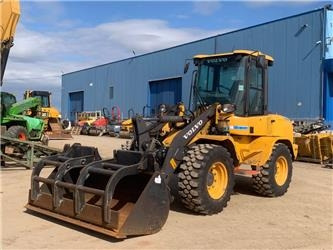 Volvo L 35 G - Radlader: das Bild 1 Volvo L 35 G - Radlader: das Bild 1