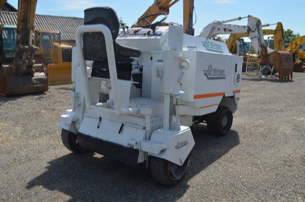 Wirtgen W1000L - Kaltfräse: das Bild 4 Wirtgen W1000L - Kaltfräse: das Bild 4