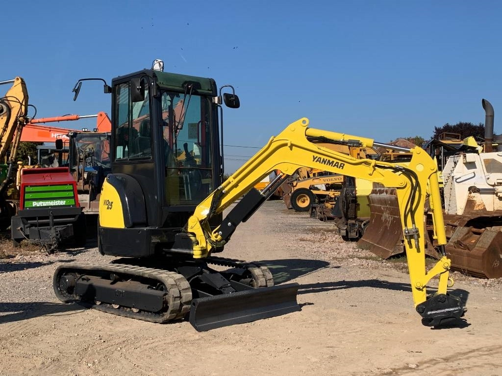 Yanmar Vio 25-4 - Minibagger: das Bild 2 Yanmar Vio 25-4 - Minibagger: das Bild 2