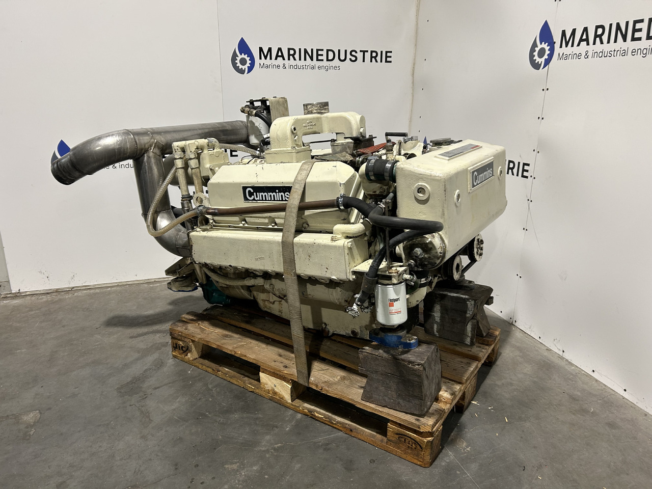 Cummins V504M - Motor für Andere Technik: das Bild 2 Cummins V504M - Motor für Andere Technik: das Bild 2
