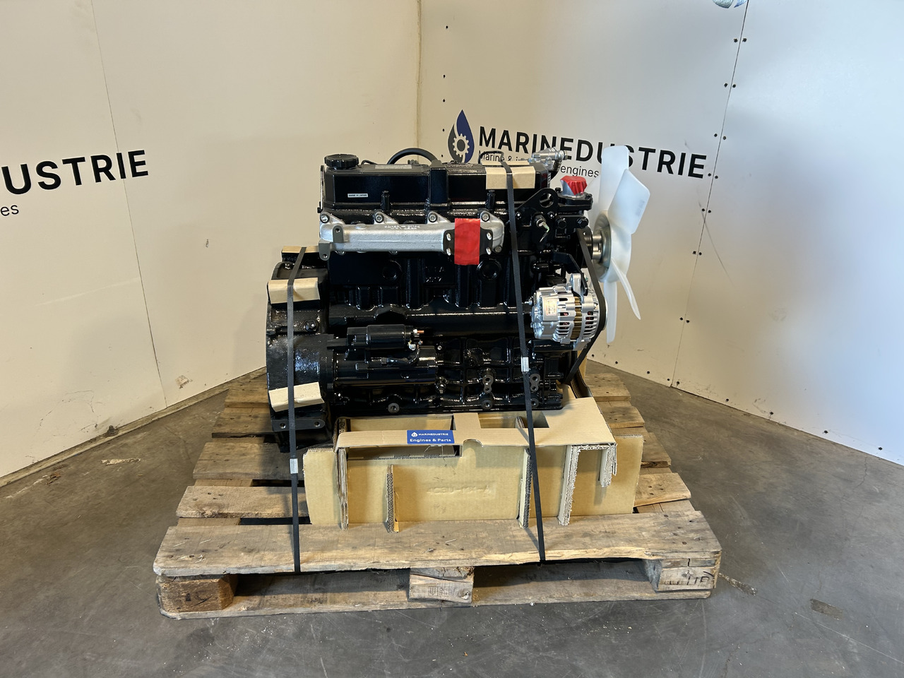 Mitsubishi S4S (New engine) - Motor für Andere Technik: das Bild 3 Mitsubishi S4S (New engine) - Motor für Andere Technik: das Bild 3
