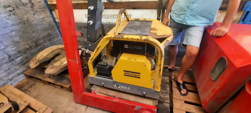 Atlas-Copco Rüttelplatte LJ500 - Rüttelplatte: das Bild 1 Atlas-Copco Rüttelplatte LJ500 - Rüttelplatte: das Bild 1