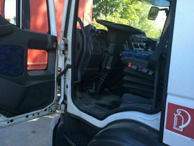 Iveco ML120 E22 Kühlkoffer LBW Deutsche Maschine - Kühlkoffer LKW: das Bild 5 Iveco ML120 E22 Kühlkoffer LBW Deutsche Maschine - Kühlkoffer LKW: das Bild 5