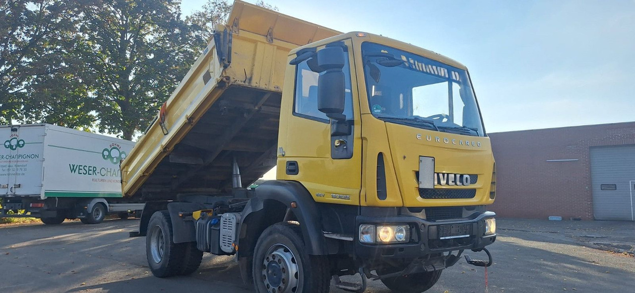 Iveco ML150E25 4x4 Kipper AHK org.93tkm 1-Hand - Kipper: das Bild 1 Iveco ML150E25 4x4 Kipper AHK org.93tkm 1-Hand - Kipper: das Bild 1
