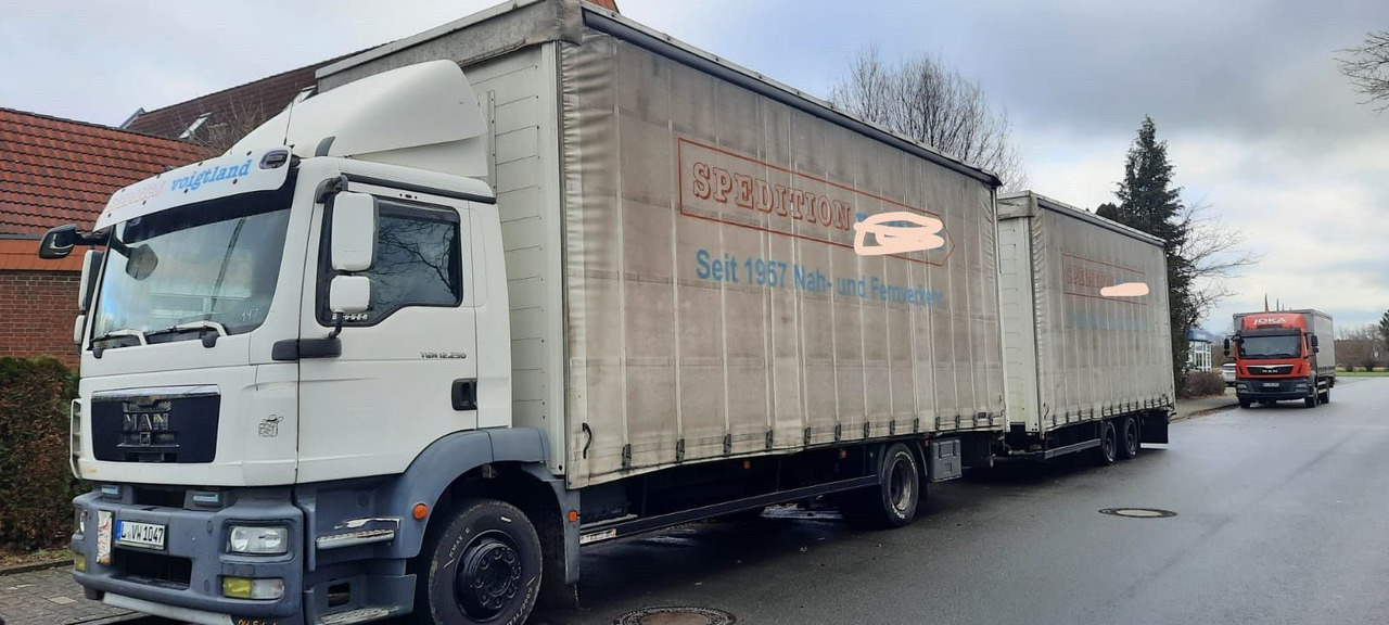 MAN 12.250 TGM Jumbo Mit Anhänger - Plane LKW, Planenanhänger: das Bild 1 MAN 12.250 TGM Jumbo Mit Anhänger - Plane LKW, Planenanhänger: das Bild 1