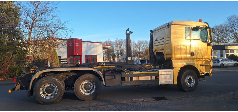 MAN 26.480 TGX - Abrollkipper: das Bild 5 MAN 26.480 TGX - Abrollkipper: das Bild 5