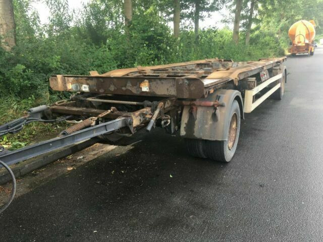 Meiller K18 ZL5 Deutsches Fahrzeug - Container/ Wechselfahrgestell Anhänger: das Bild 1 Meiller K18 ZL5 Deutsches Fahrzeug - Container/ Wechselfahrgestell Anhänger: das Bild 1
