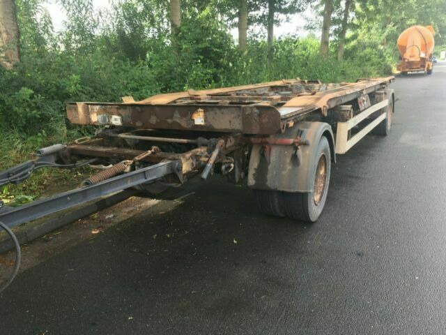 Meiller K18 ZL5 Deutsches Fahrzeug - Container/ Wechselfahrgestell Anhänger: das Bild 2 Meiller K18 ZL5 Deutsches Fahrzeug - Container/ Wechselfahrgestell Anhänger: das Bild 2