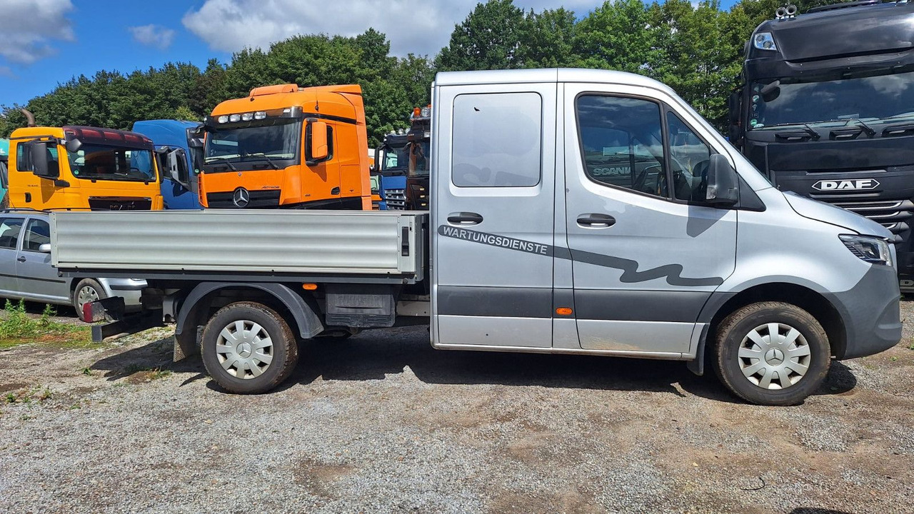 Mercedes-Benz 316 Sprinter III Pritsche DoKa - Pritsche Transporter, Transporter mit Doppelkabine: das Bild 4 Mercedes-Benz 316 Sprinter III Pritsche DoKa - Pritsche Transporter, Transporter mit Doppelkabine: das Bild 4