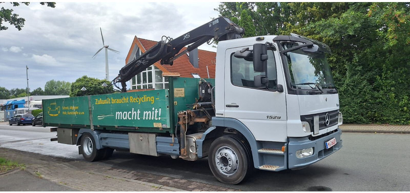 Mercedes-Benz Atego 1529 - Pritsche LKW, Autokran: das Bild 1 Mercedes-Benz Atego 1529 - Pritsche LKW, Autokran: das Bild 1