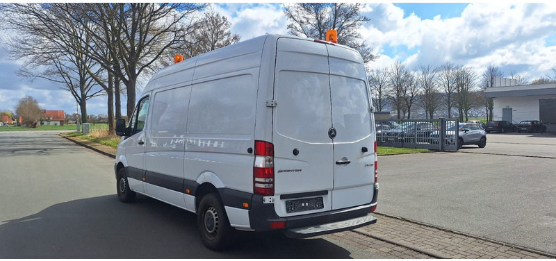 Mercedes-Benz Sprinter II Kasten 216CDI Lang/Hoch - Kleintransporter: das Bild 4 Mercedes-Benz Sprinter II Kasten 216CDI Lang/Hoch - Kleintransporter: das Bild 4