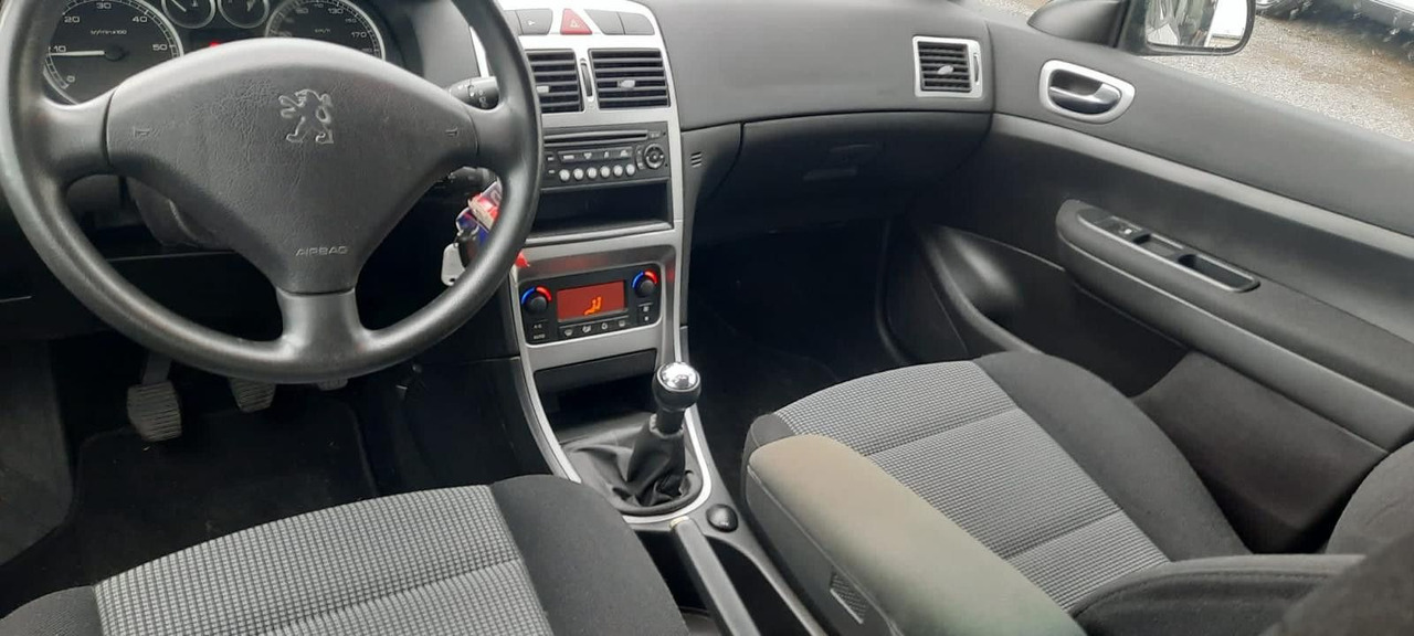 Peugeot 307 Grand Filou - Limousine: das Bild 5 Peugeot 307 Grand Filou - Limousine: das Bild 5